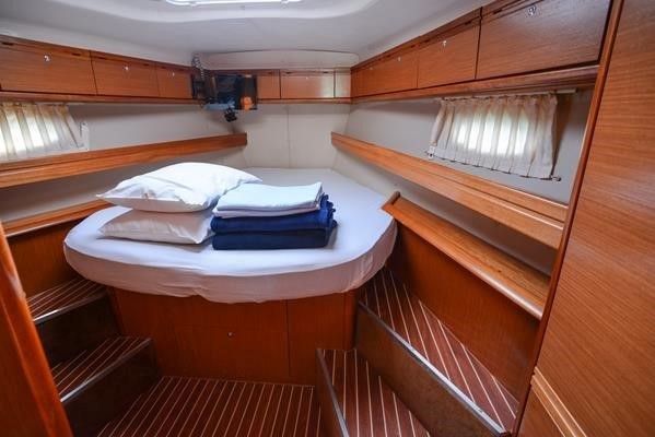 Bavaria 44 Vision — photo 4