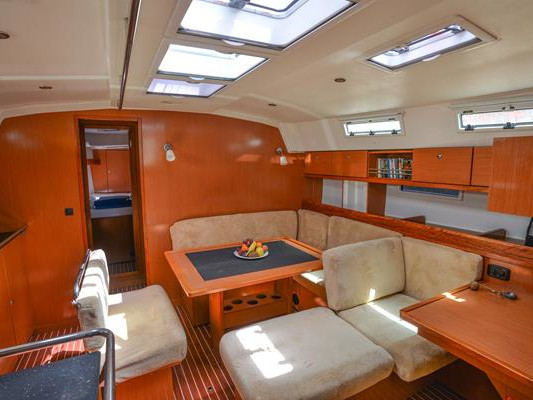 Bavaria Cruiser 45 — photo 14