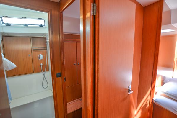 Bavaria Cruiser 45 — photo 16