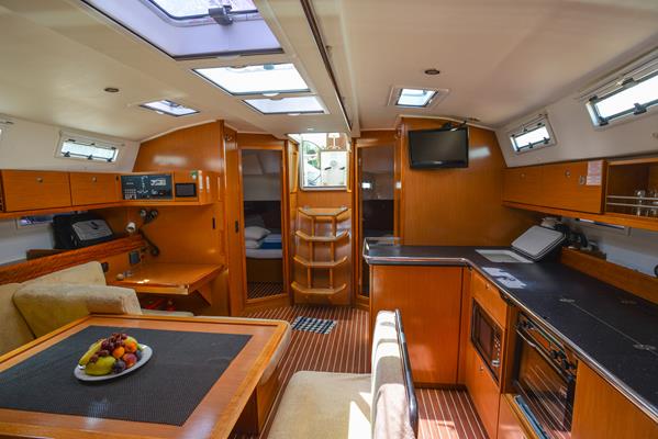 Bavaria Cruiser 45 — photo 5