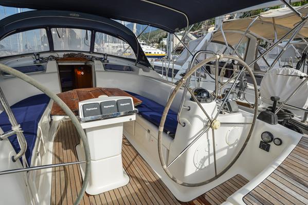 Bavaria 46 Cruiser — photo 11