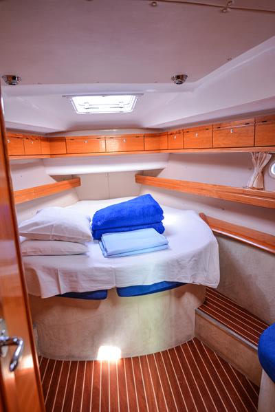 Bavaria 46 Cruiser — photo 10