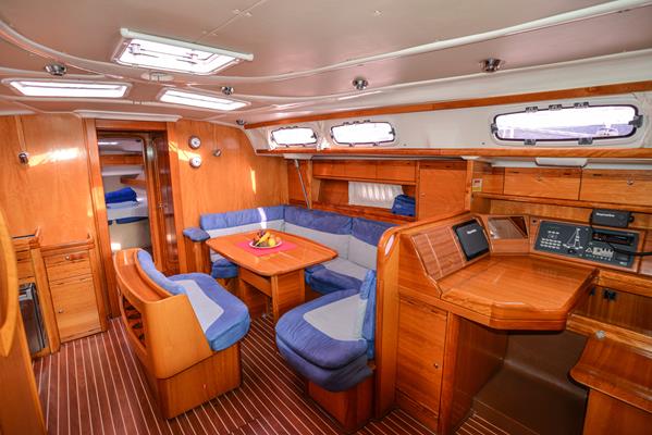 Bavaria 46 Cruiser — photo 20