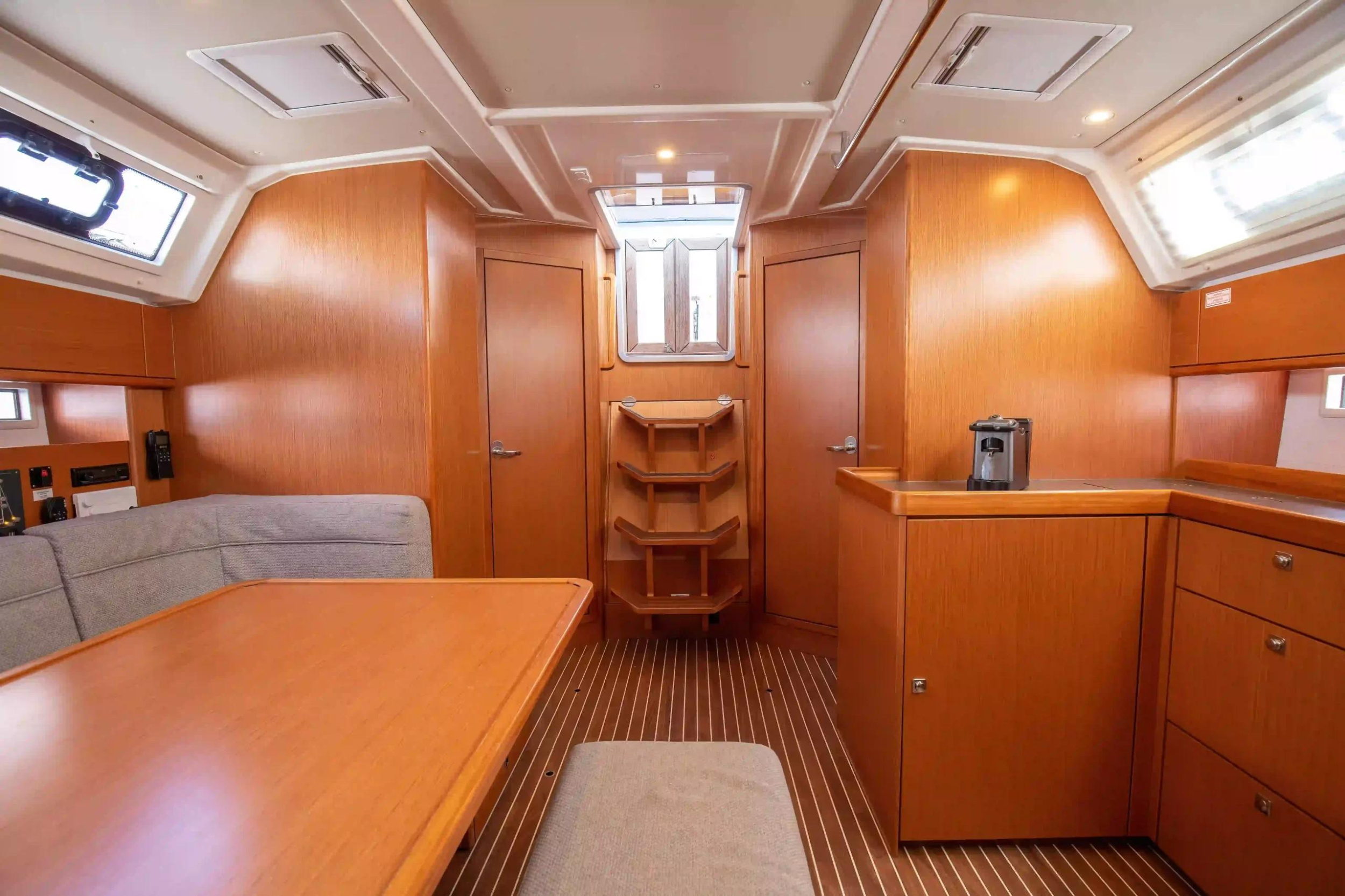 Bavaria Cruiser 46 — photo 9