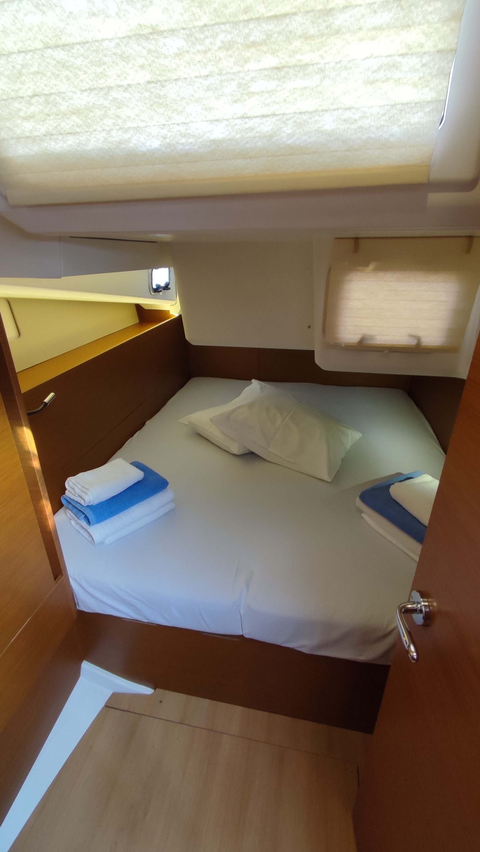 Sun Odyssey 440 — photo 2