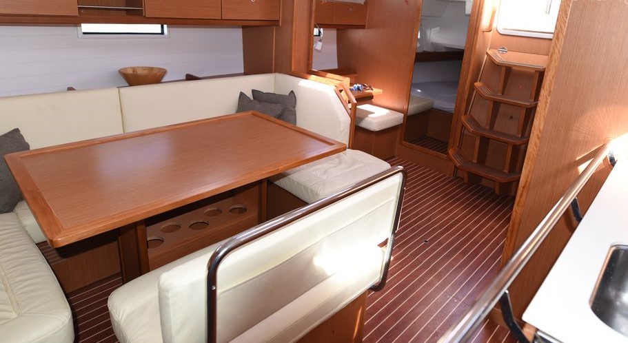 Bavaria Cruiser 40 — photo 4