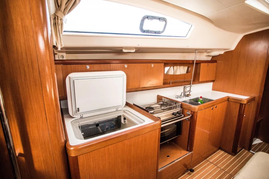 Oceanis 43 — photo 7
