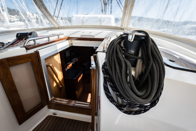 Bavaria 45 — photo 21