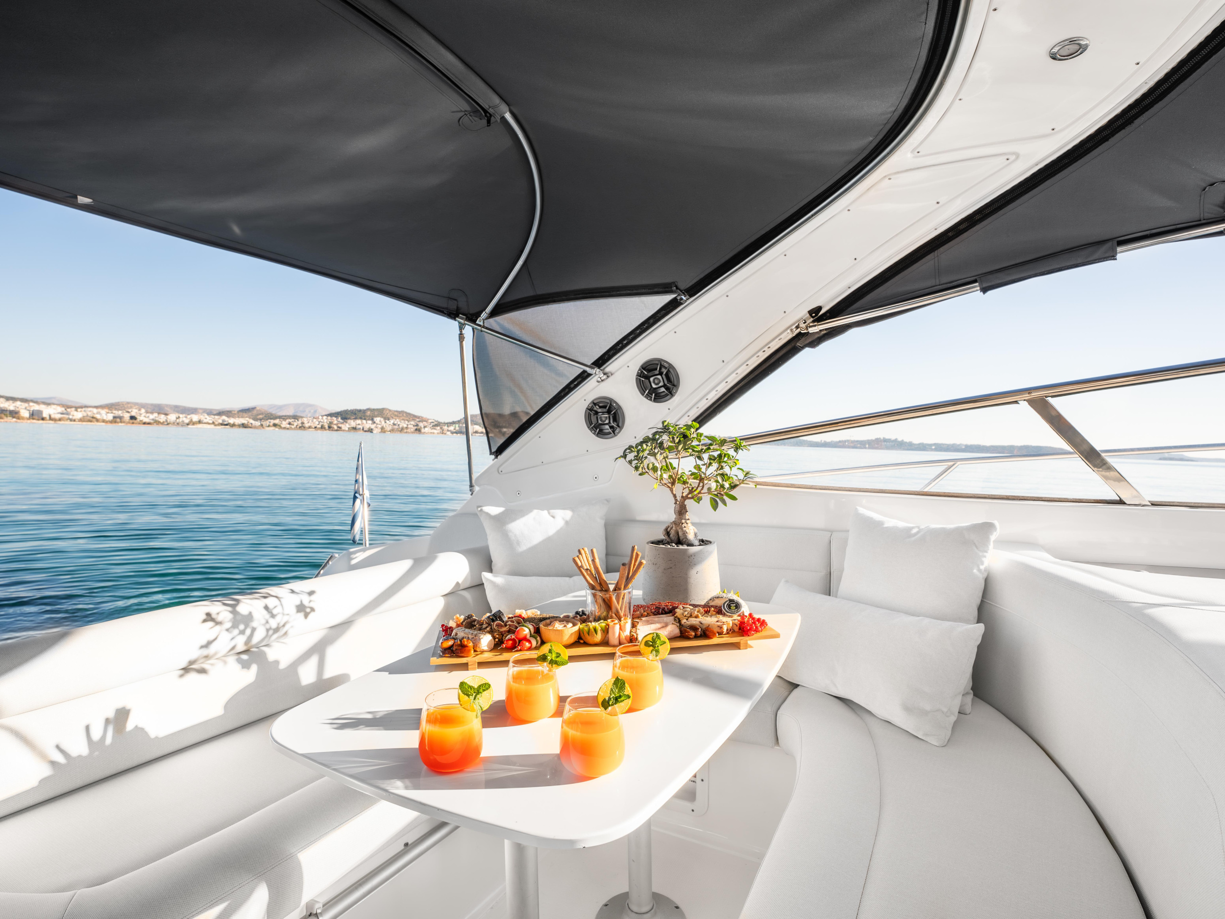 Bavaria 40 — photo 7