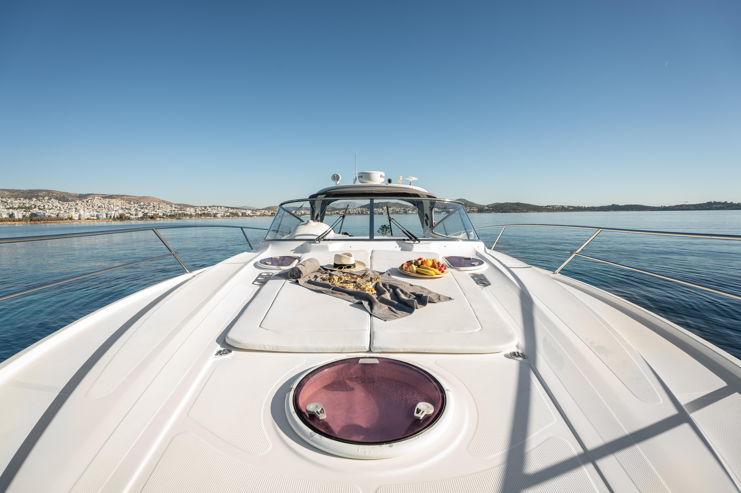 Bavaria 40 — photo 8