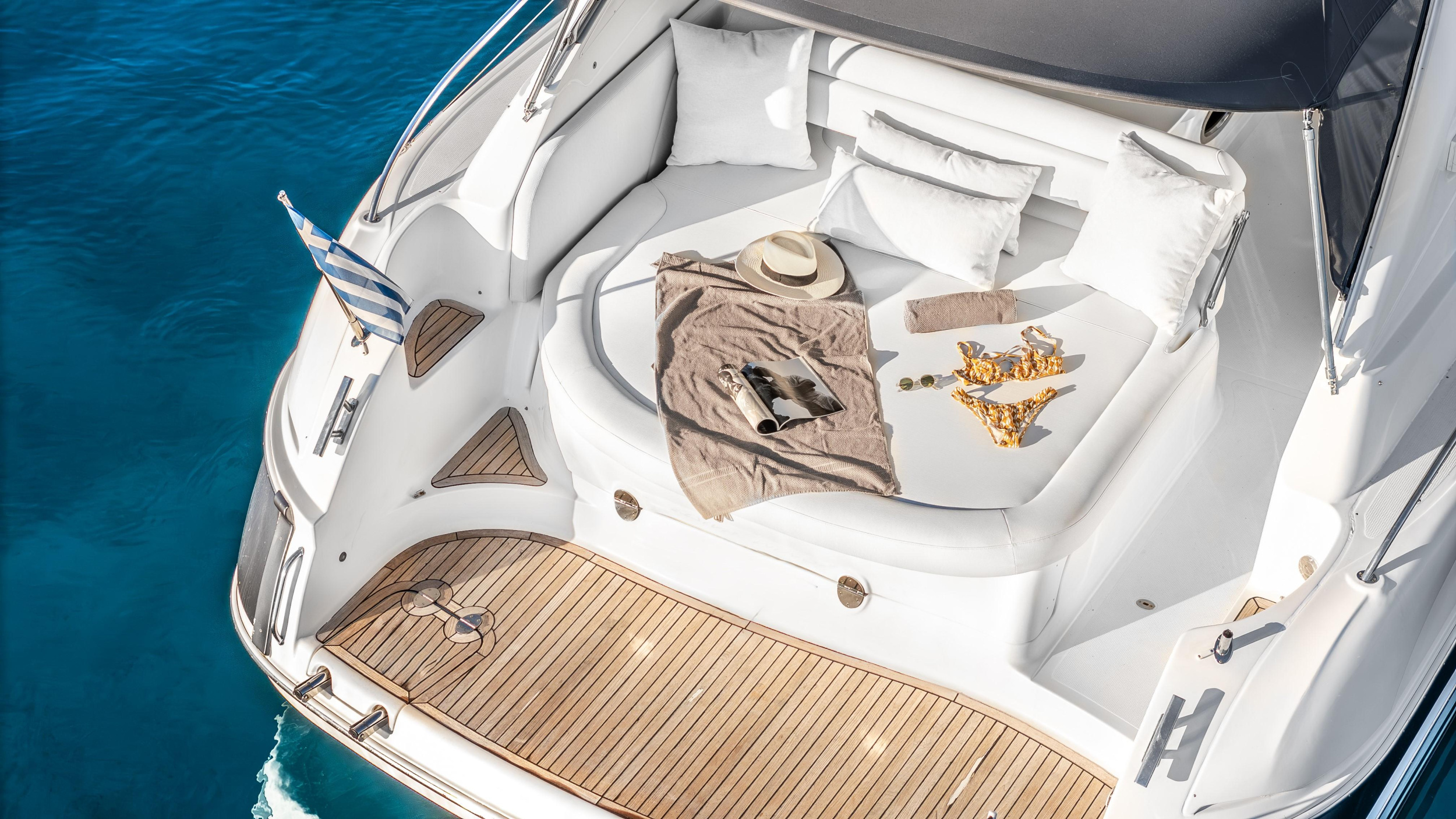 Bavaria 40 — photo 25