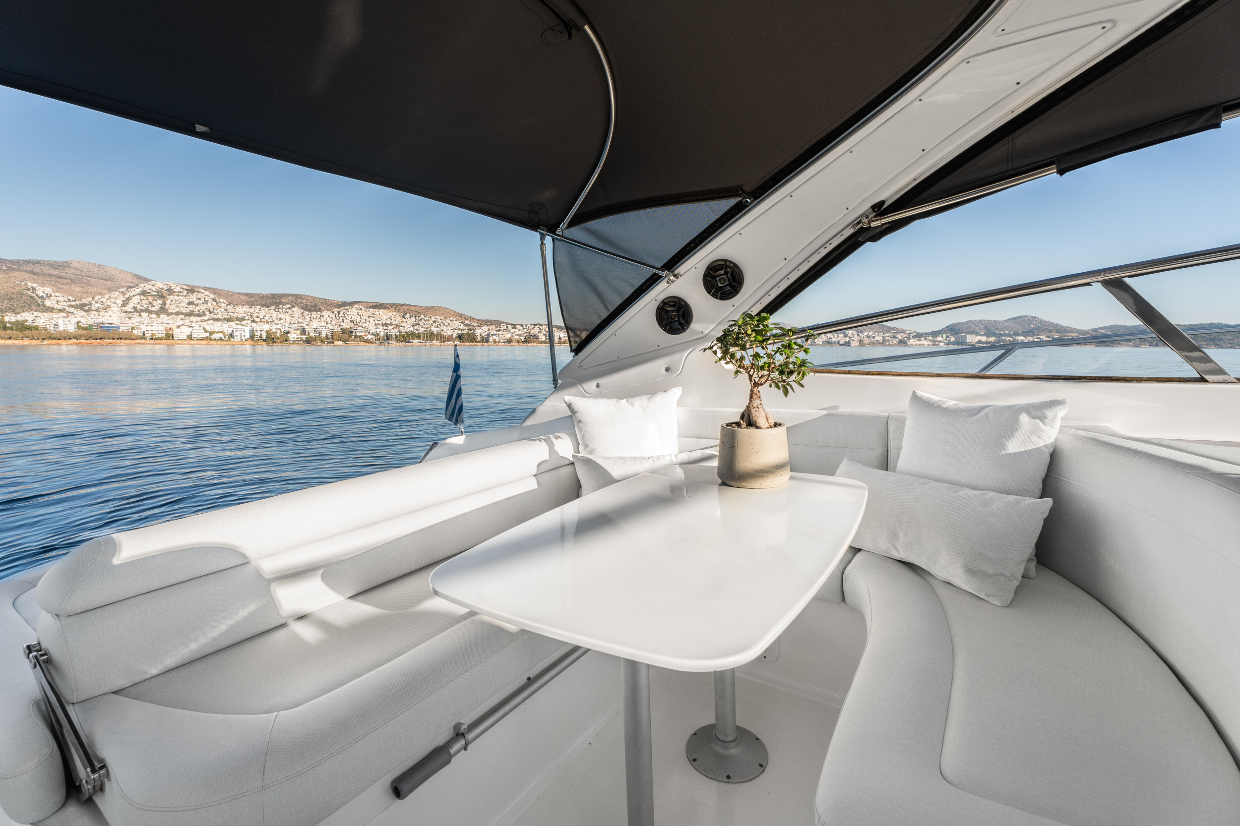 Bavaria 40 — photo 13