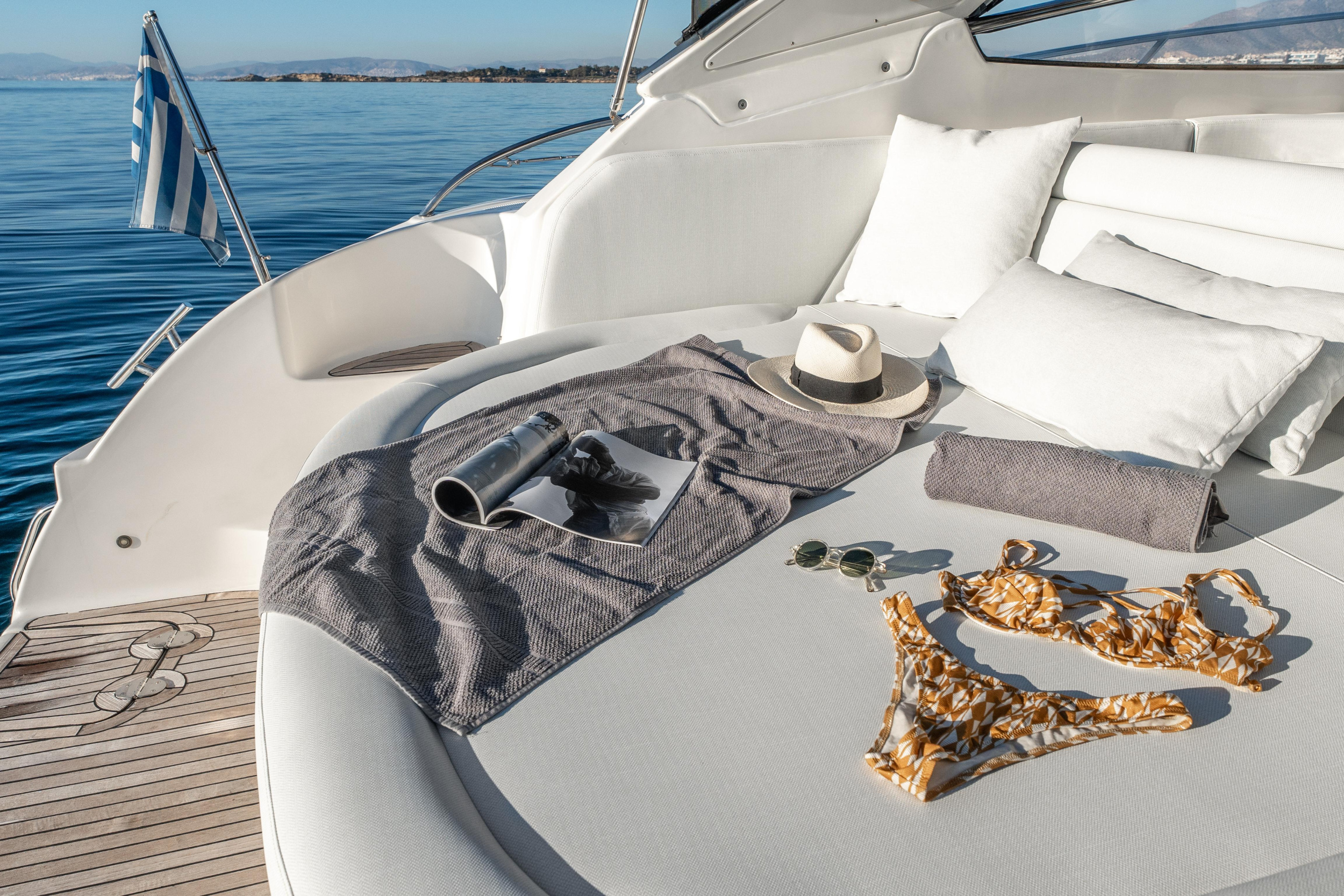 Bavaria 40 — photo 20