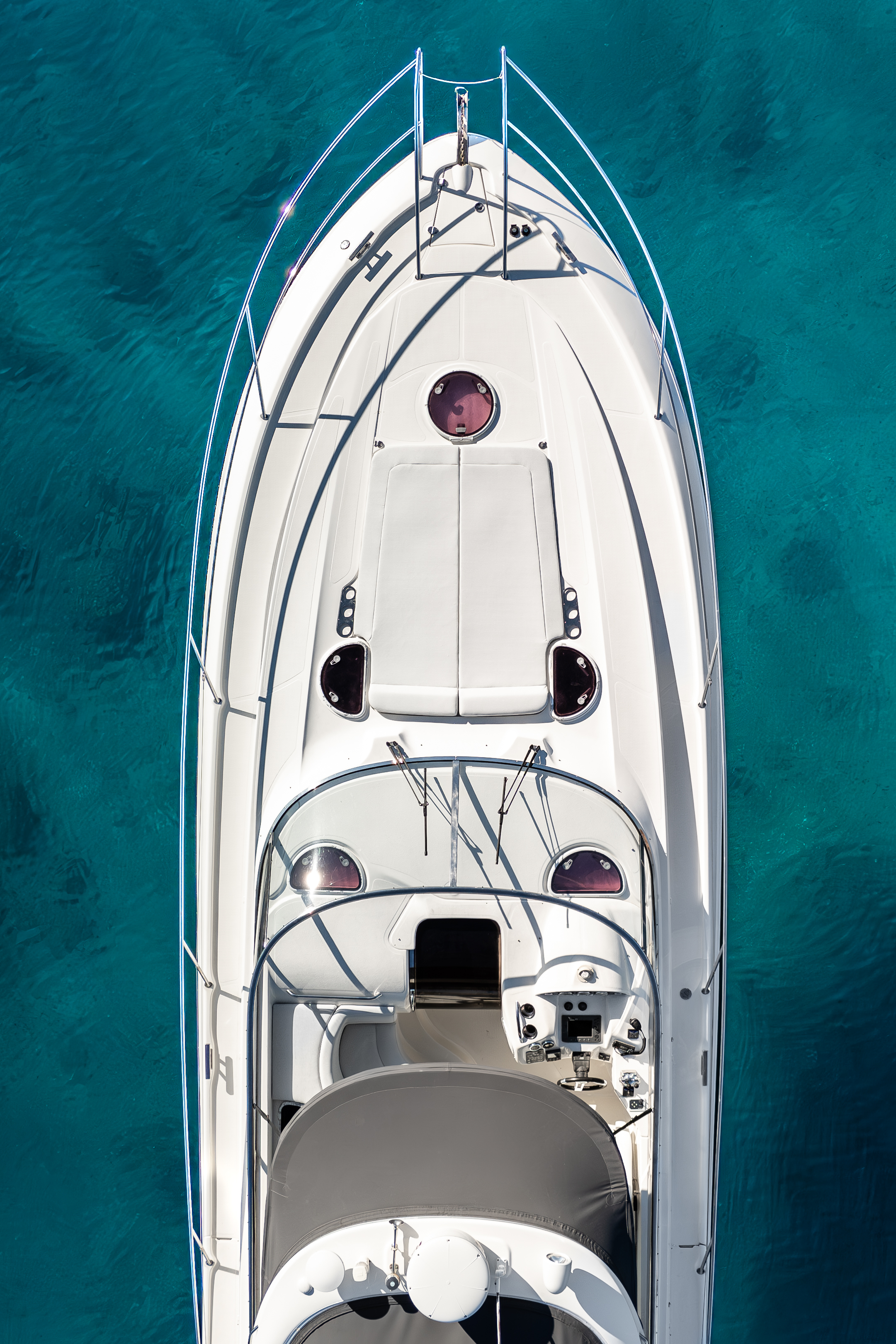 Bavaria 40 — photo 26