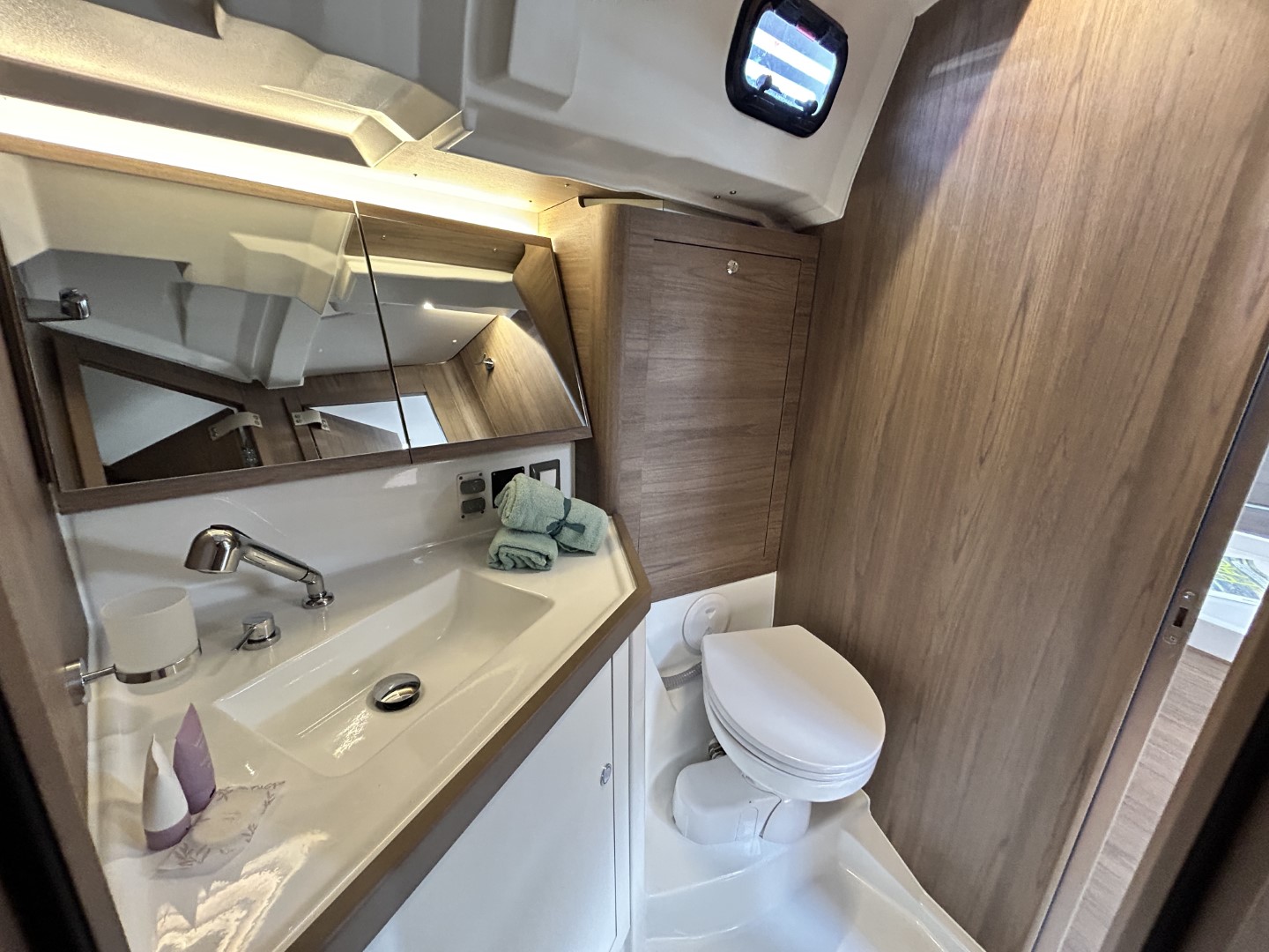 Oceanis 47 — photo 7