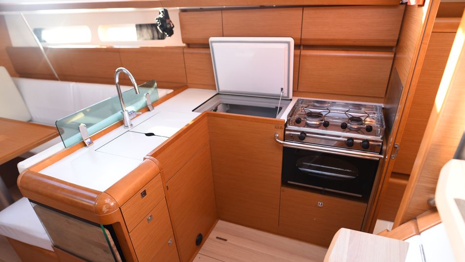 Sun Odyssey 419 — photo 13