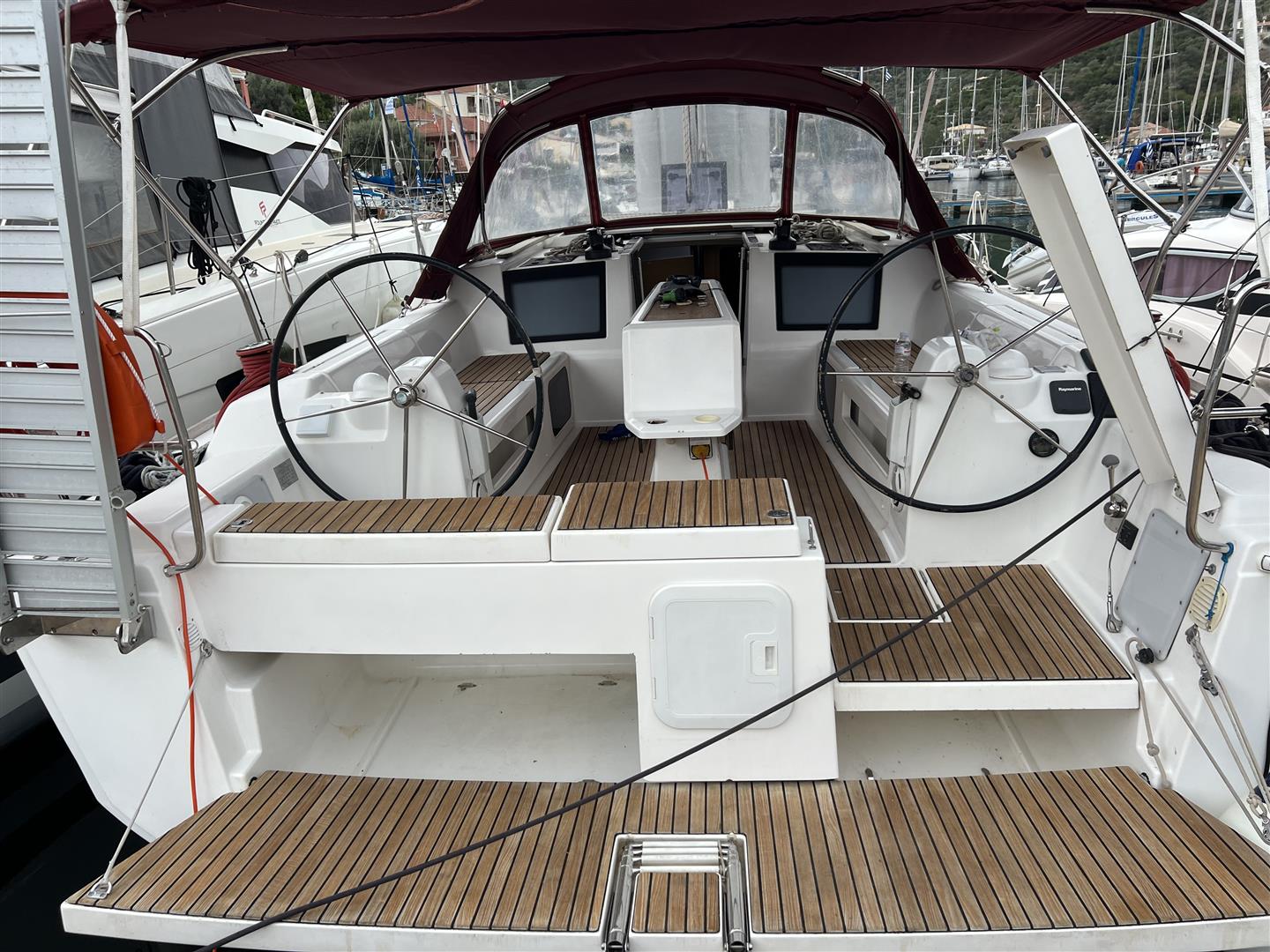 Dufour 412 Grand large — photo 1
