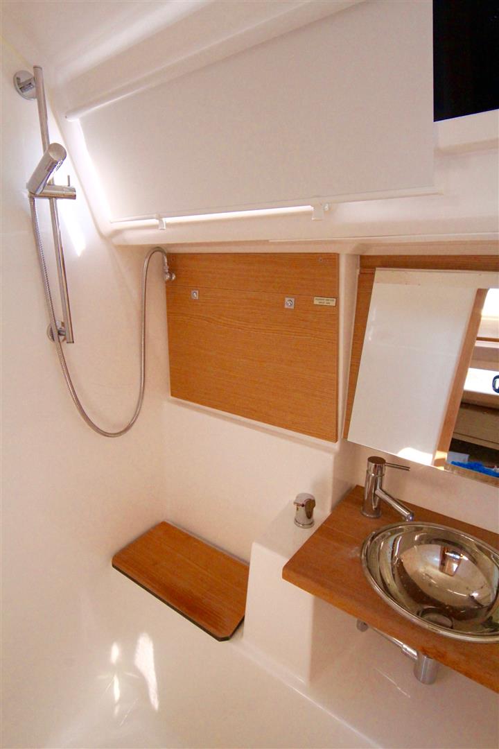 Dufour 412 Grand large — photo 16