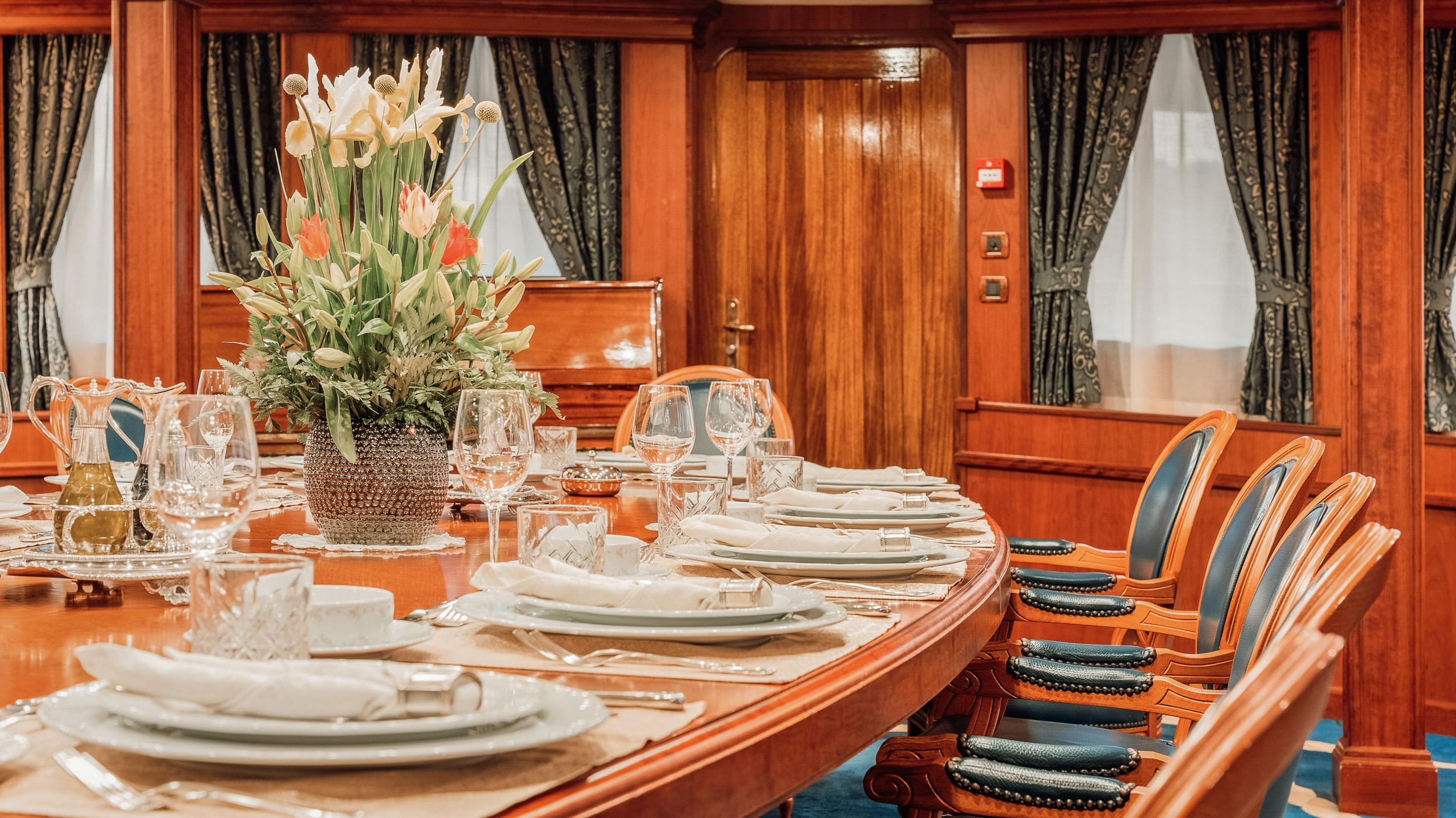 Motoryacht Seagull 2 — photo 53