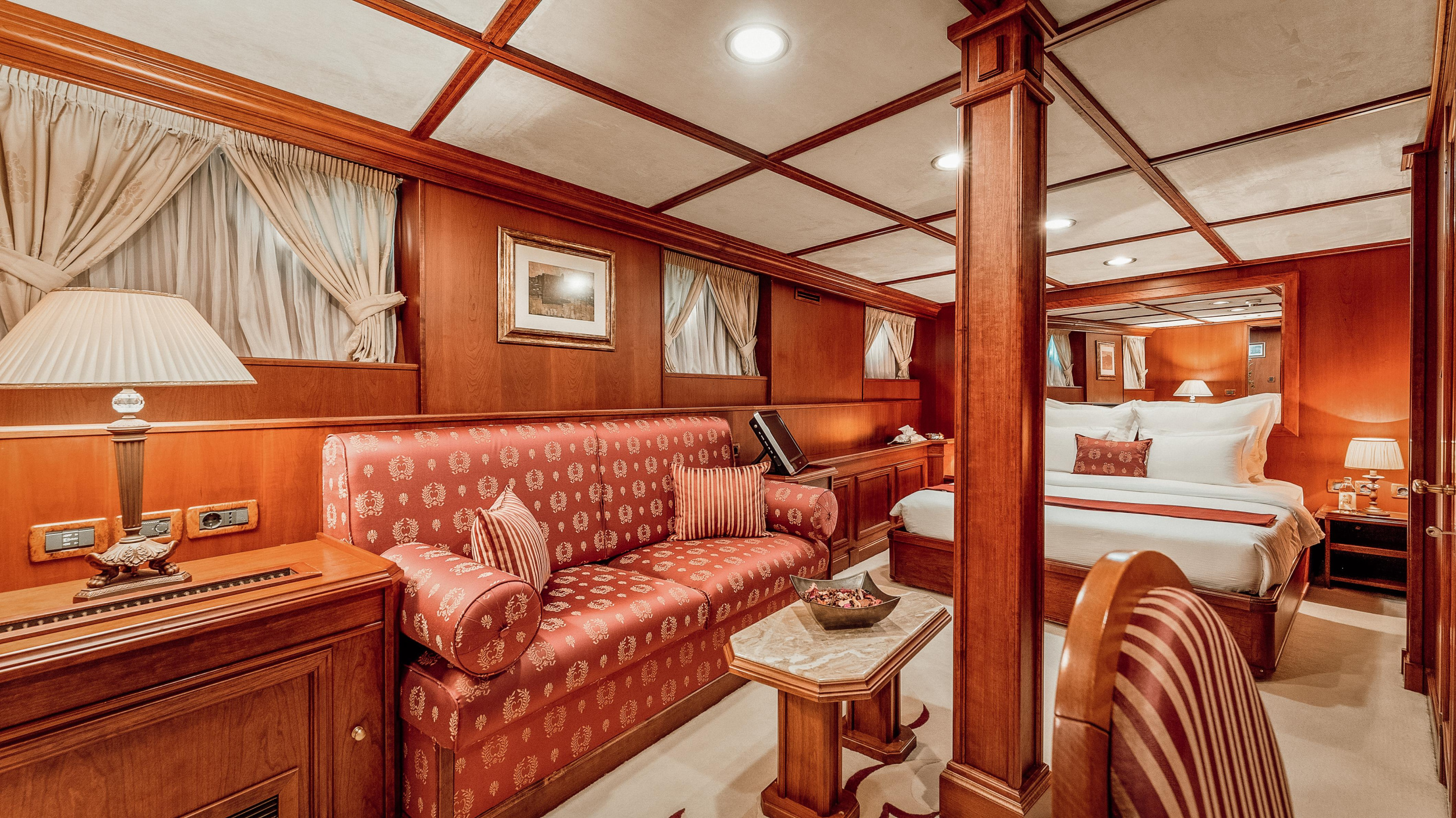 Motoryacht Seagull 2 — photo 36