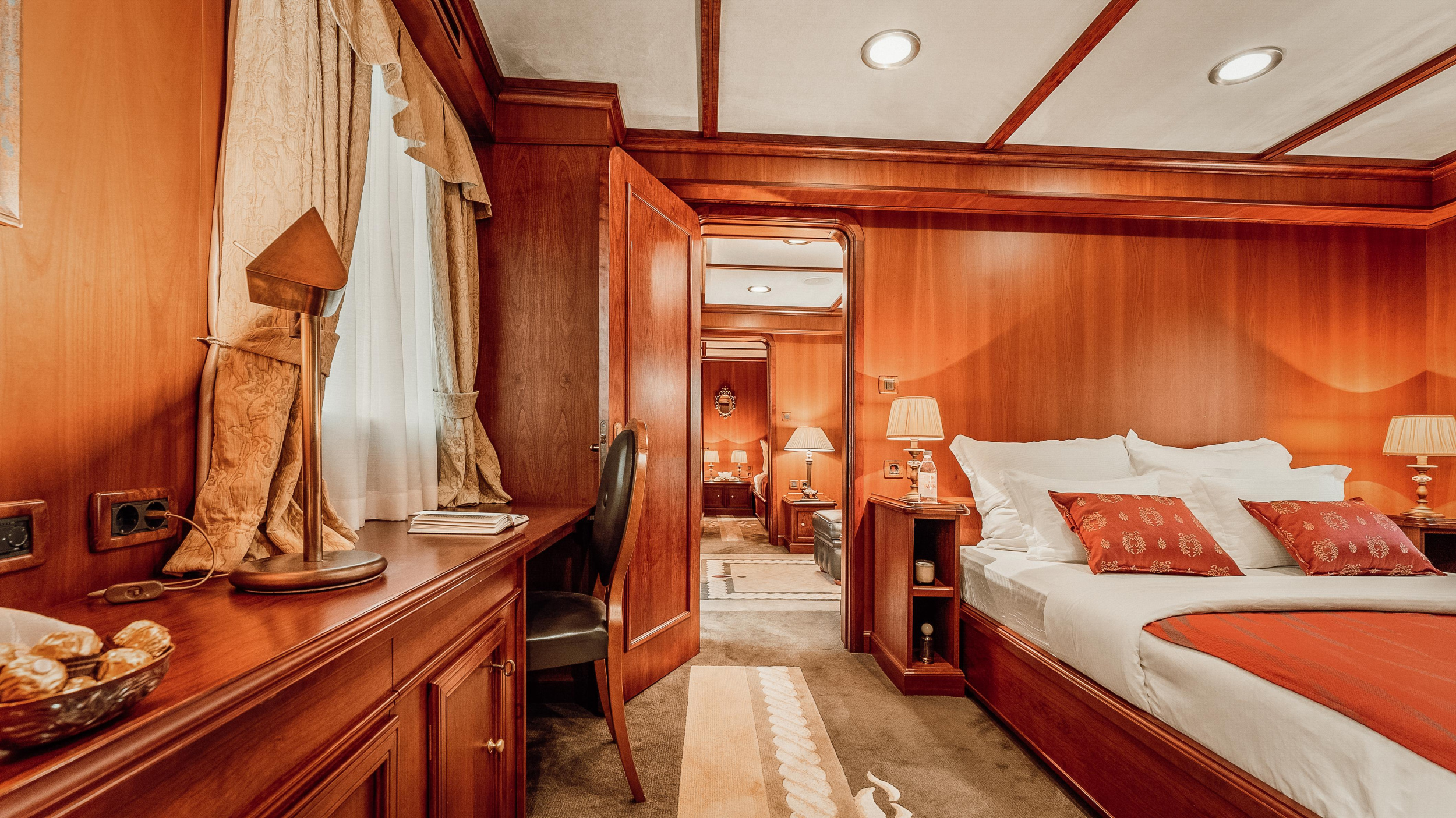 Motoryacht Seagull 2 — photo 51