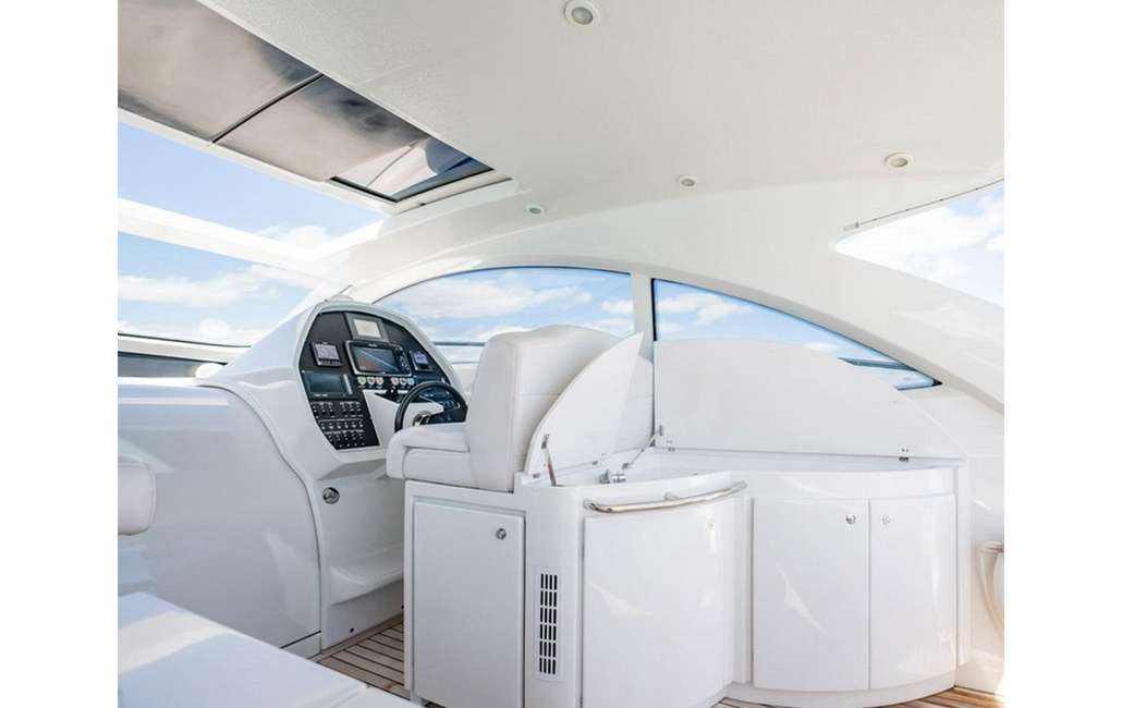 Pershing 50.1 — photo 3
