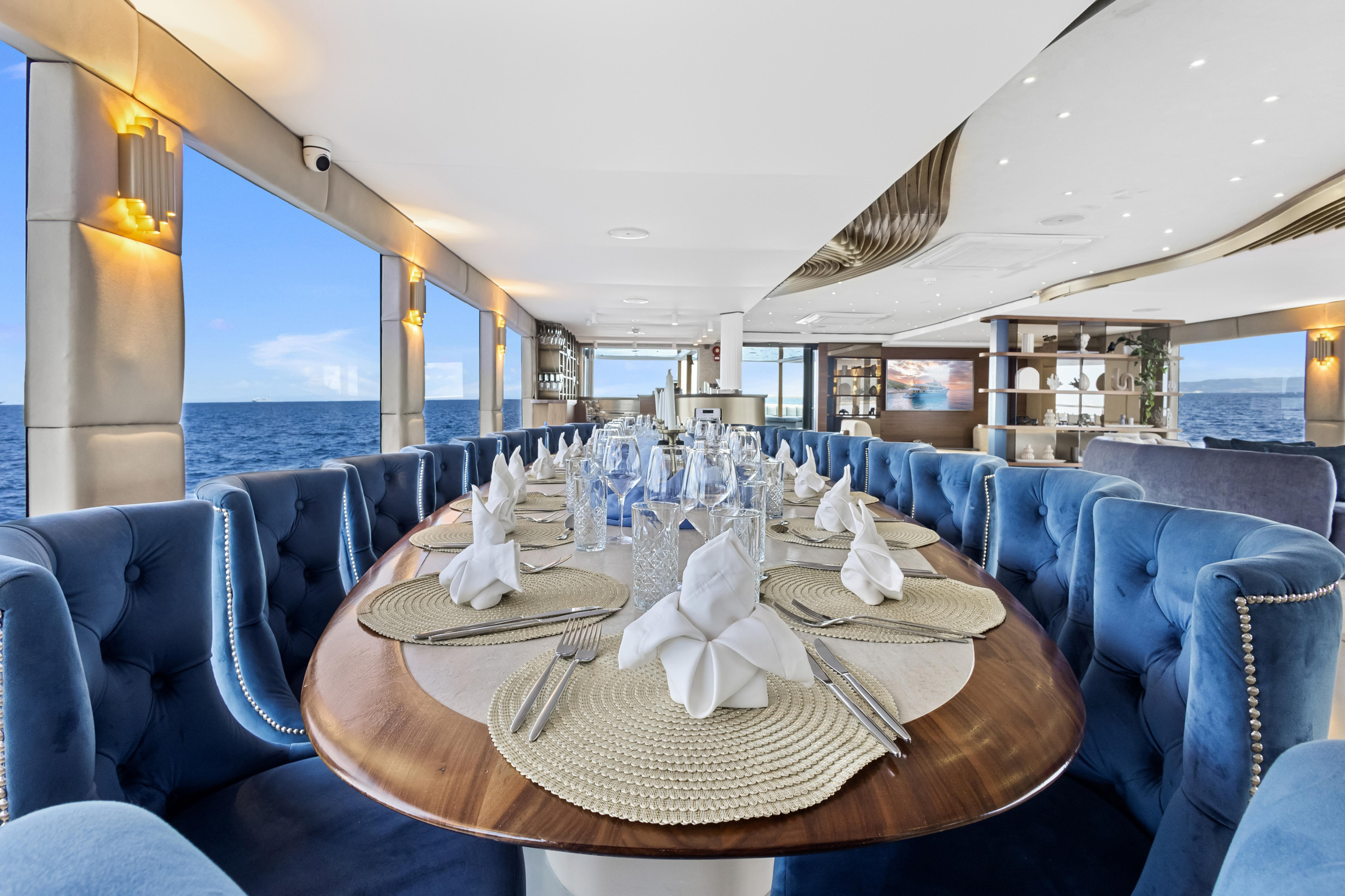 Motoryacht Bella — photo 5