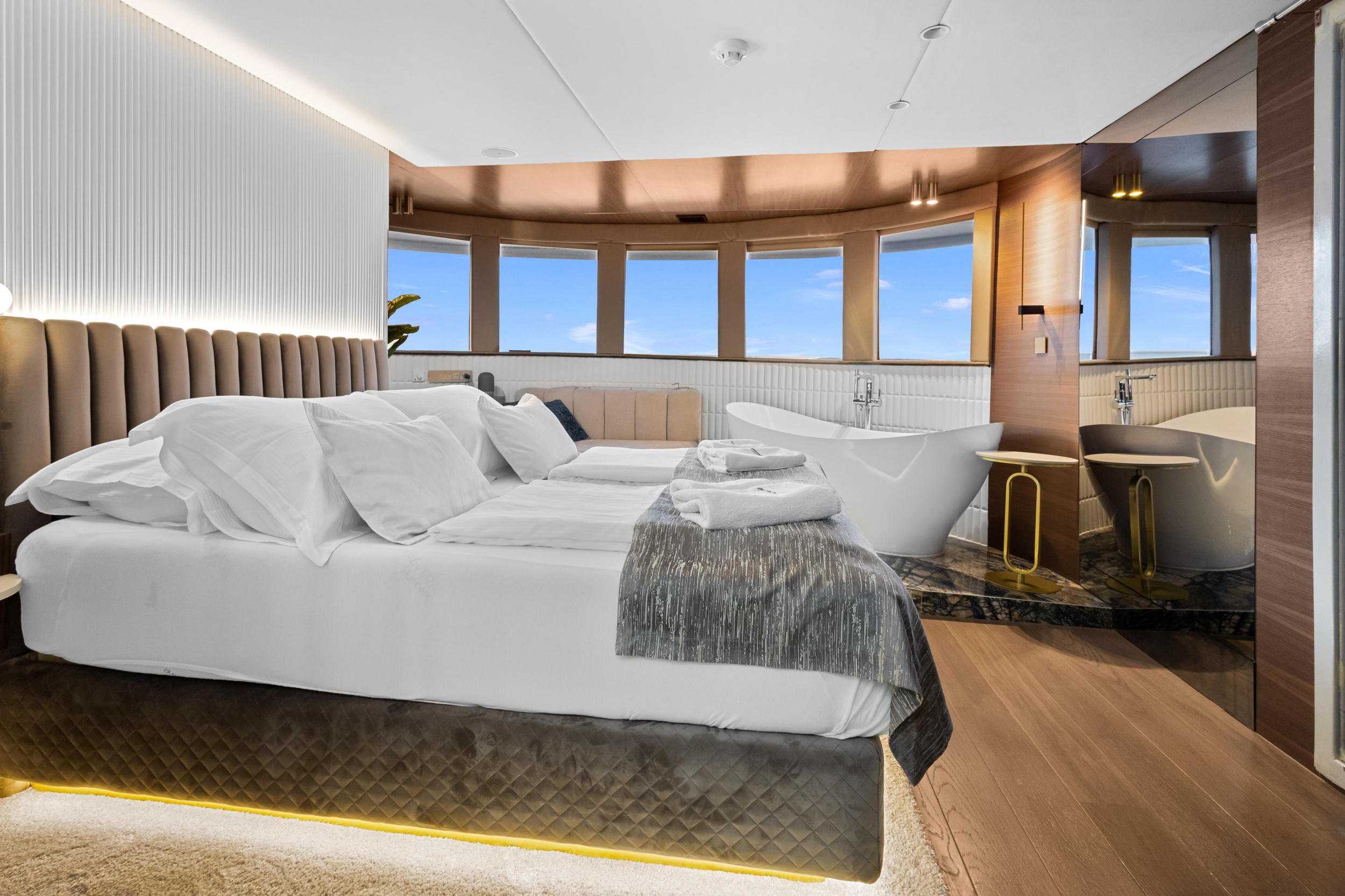 Motoryacht Bella — photo 67