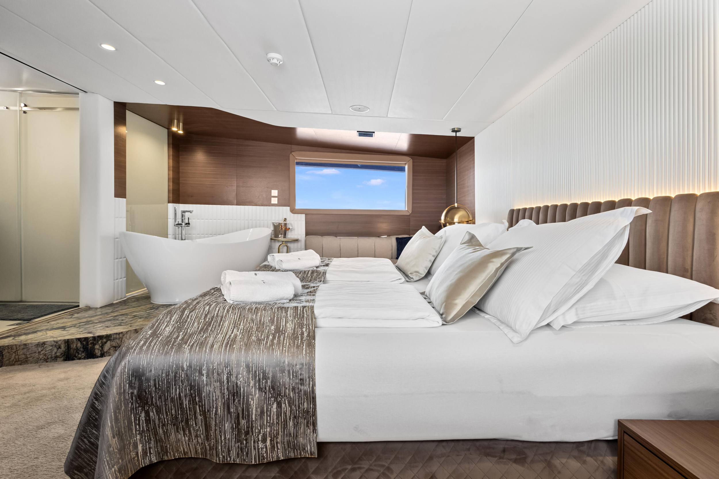 Motoryacht Bella — photo 50