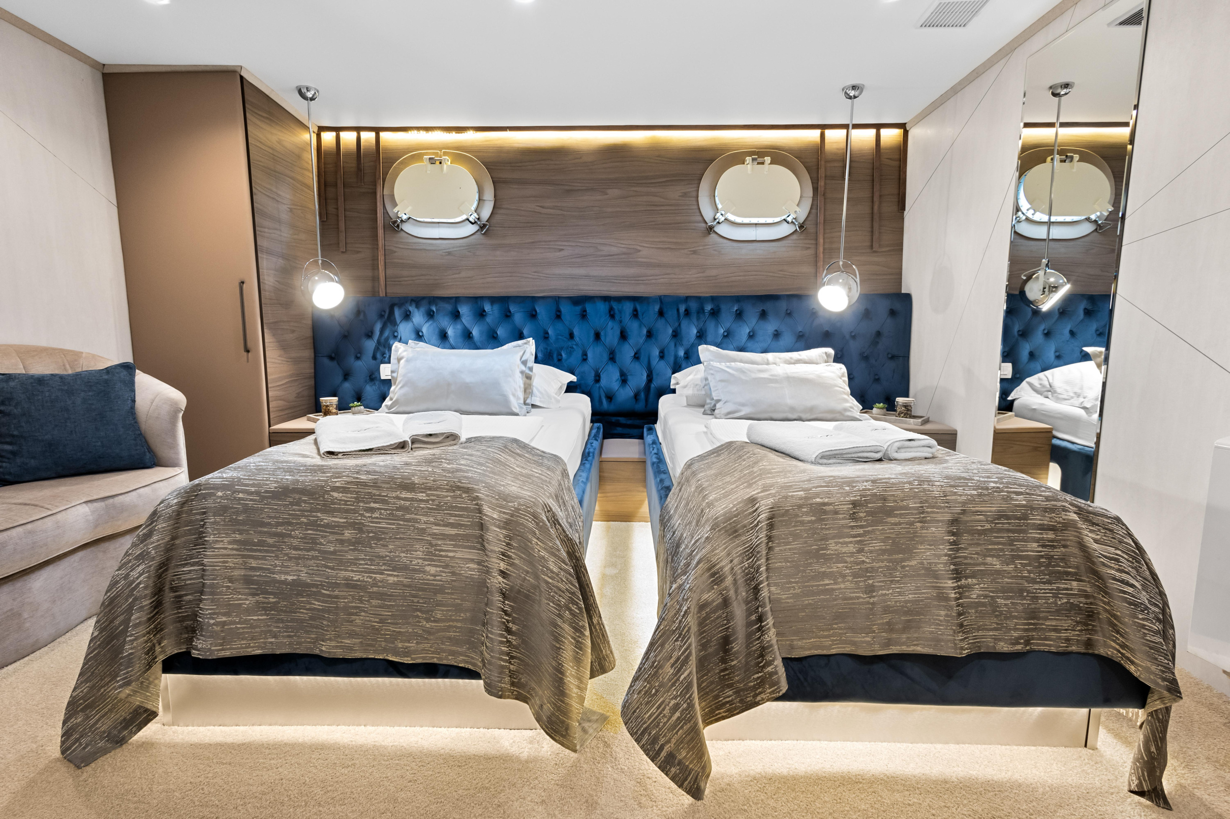 Motoryacht Bella — photo 13
