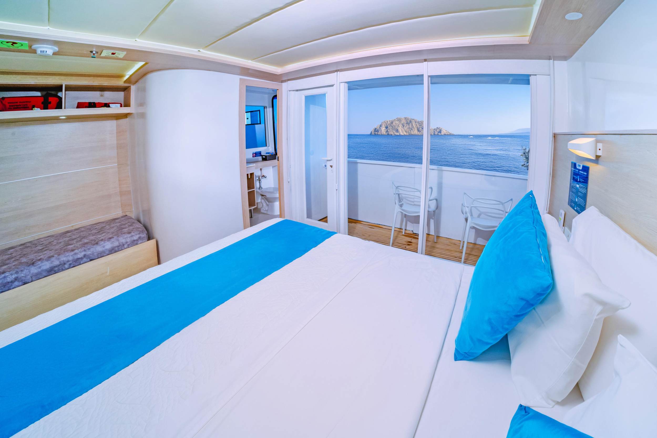 Catamaran - Treasure — photo 6