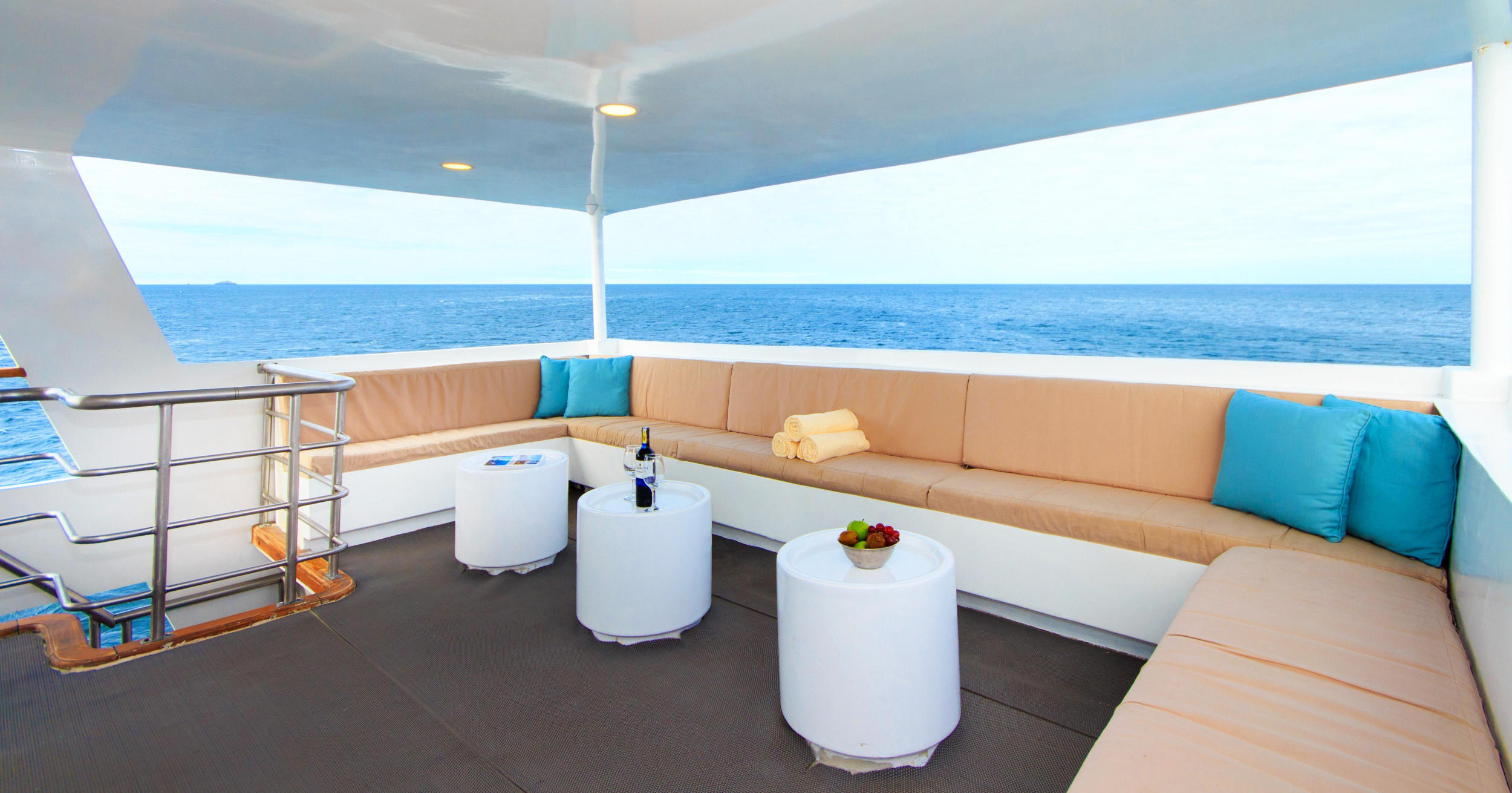 Motoryacht - Aqua — photo 14
