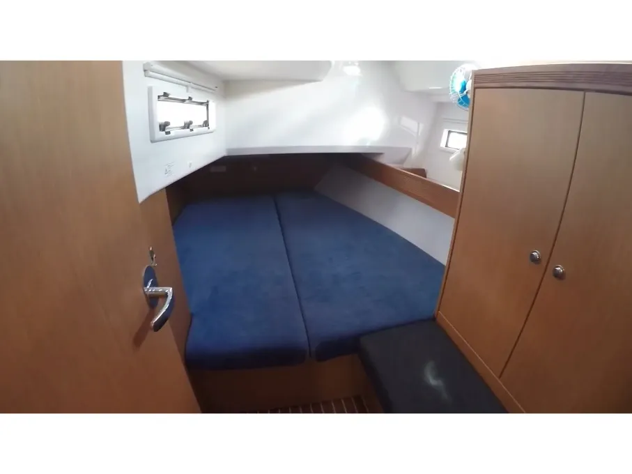 Bavaria 40 — photo 2