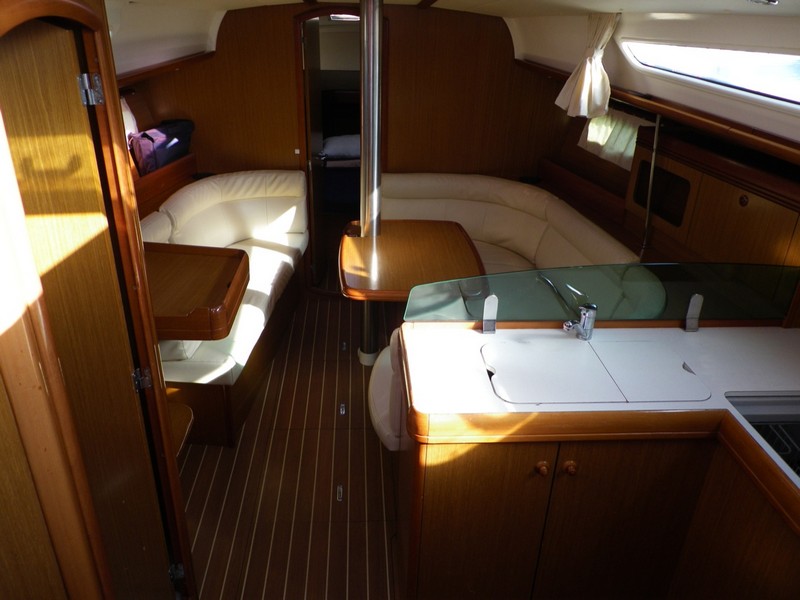 Sun Odyssey 36i — photo 5