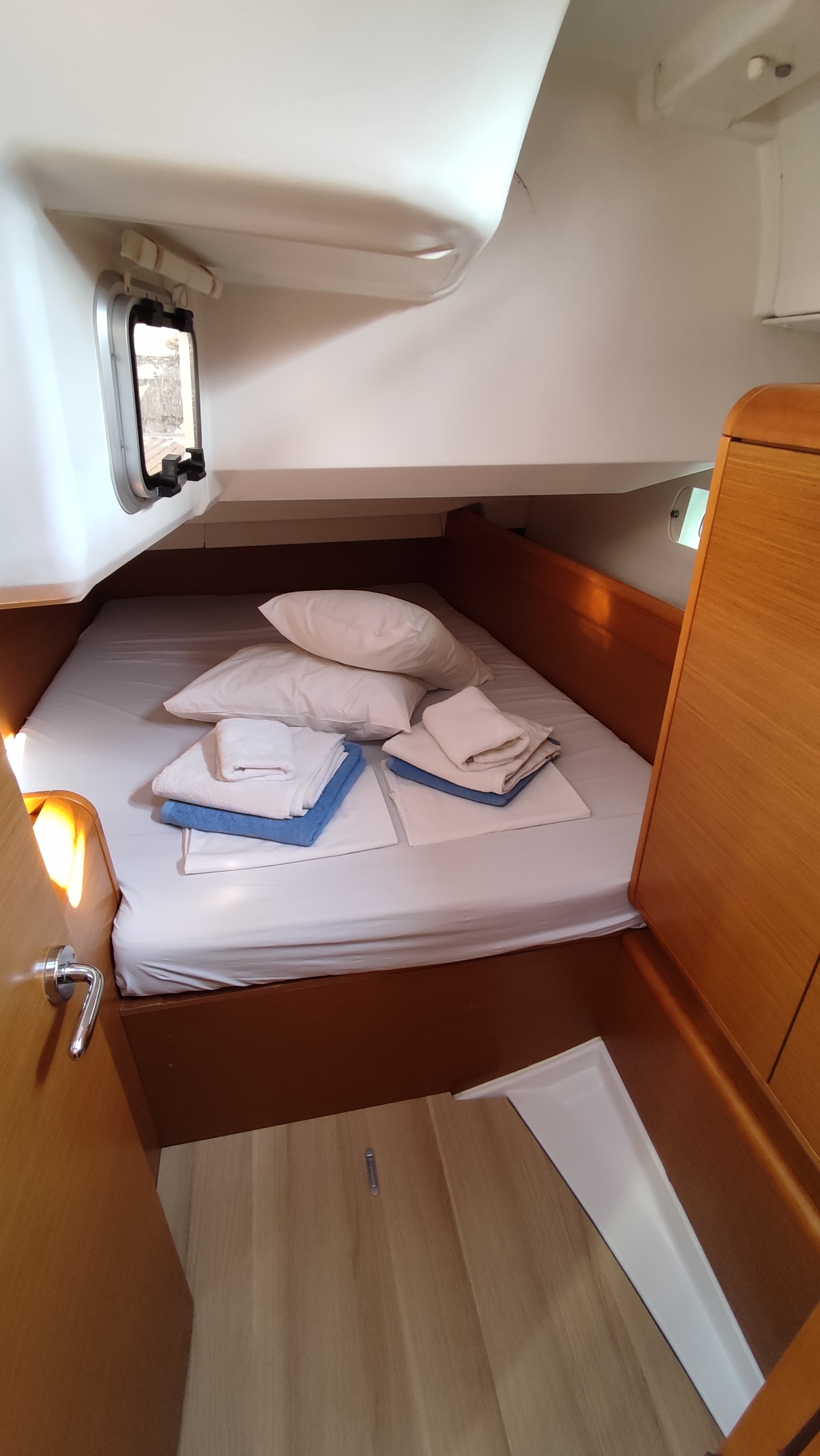 Sun Odyssey 439 — photo 17