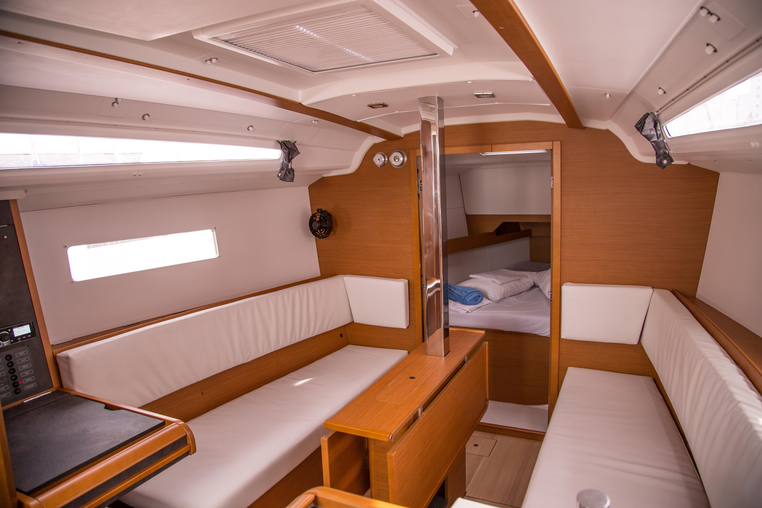 Sun Odyssey 349 — photo 12