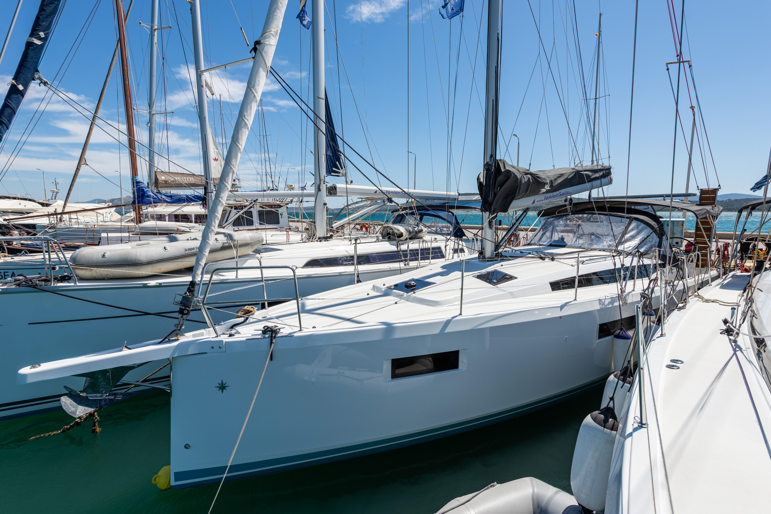 Sun Odyssey 410 — photo 18