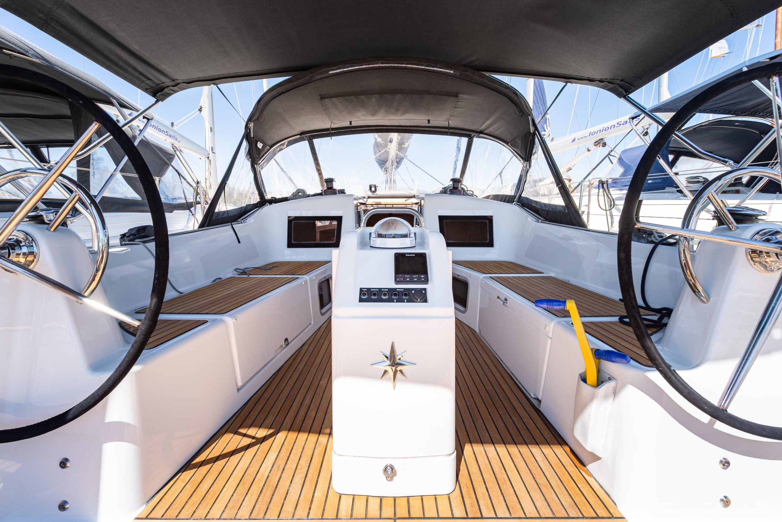 Sun Odyssey 410 — photo 23