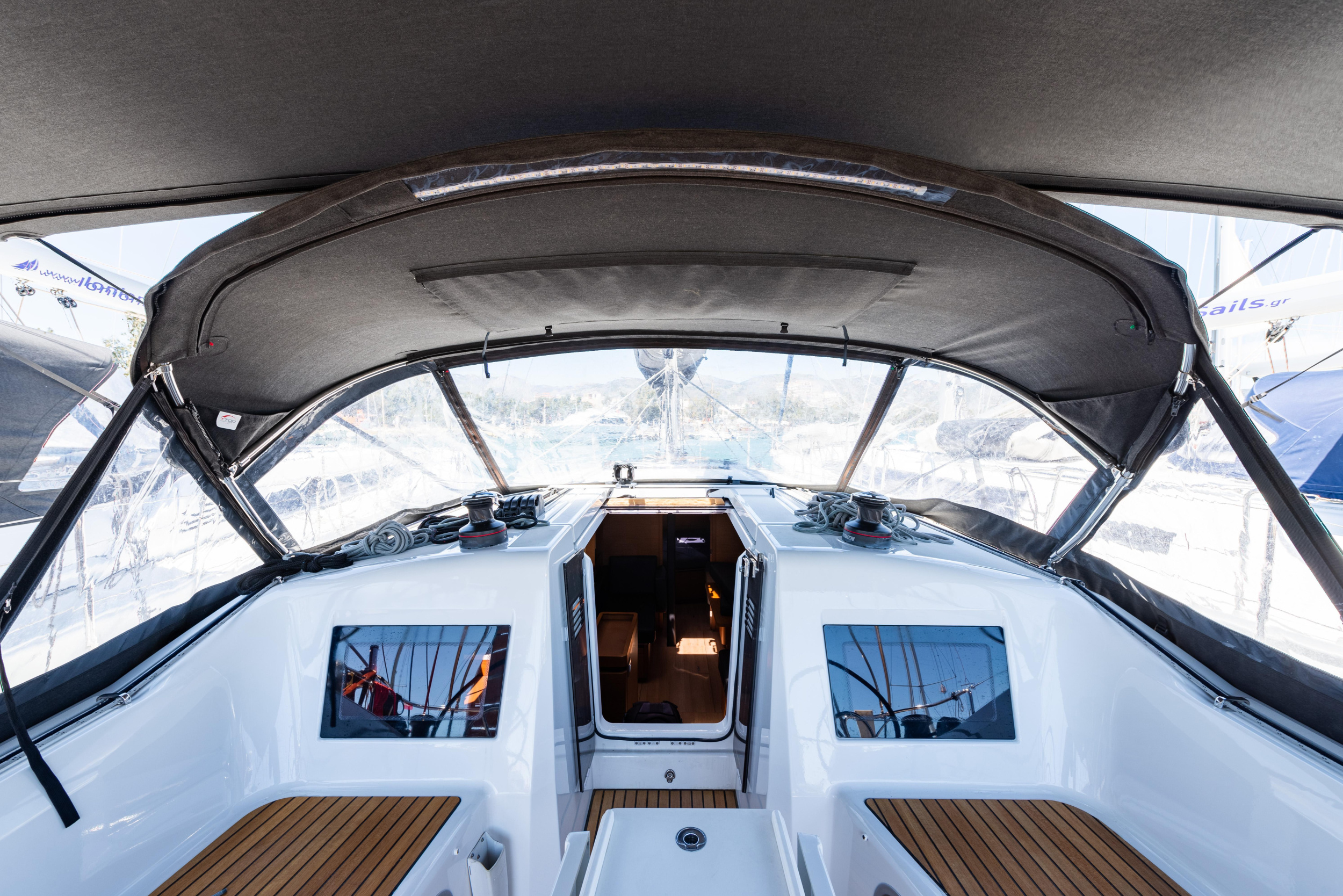 Sun Odyssey 410 — photo 16