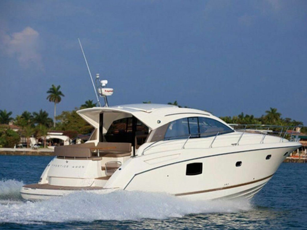 Prestige 42 — photo 3