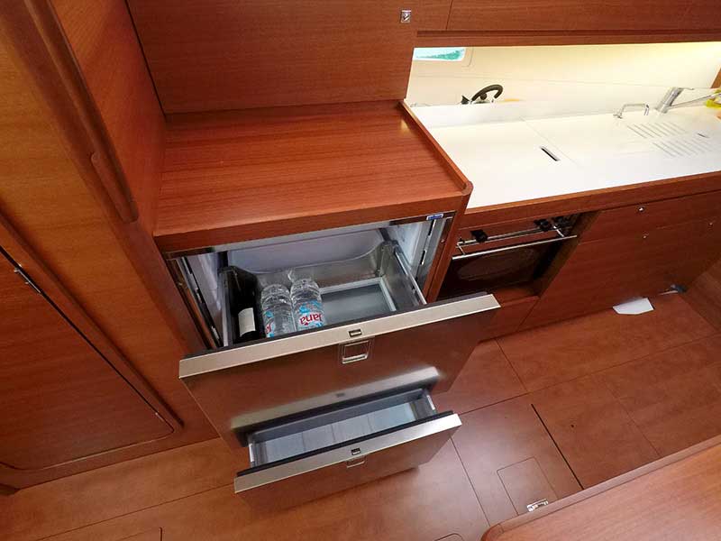 Dufour 382 GL — photo 17
