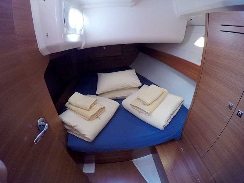 Dufour 382 GL — photo 6