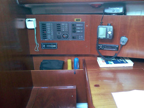 Oceanis 393 Clipper — photo 8