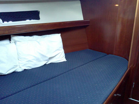 Oceanis 393 Clipper — photo 5