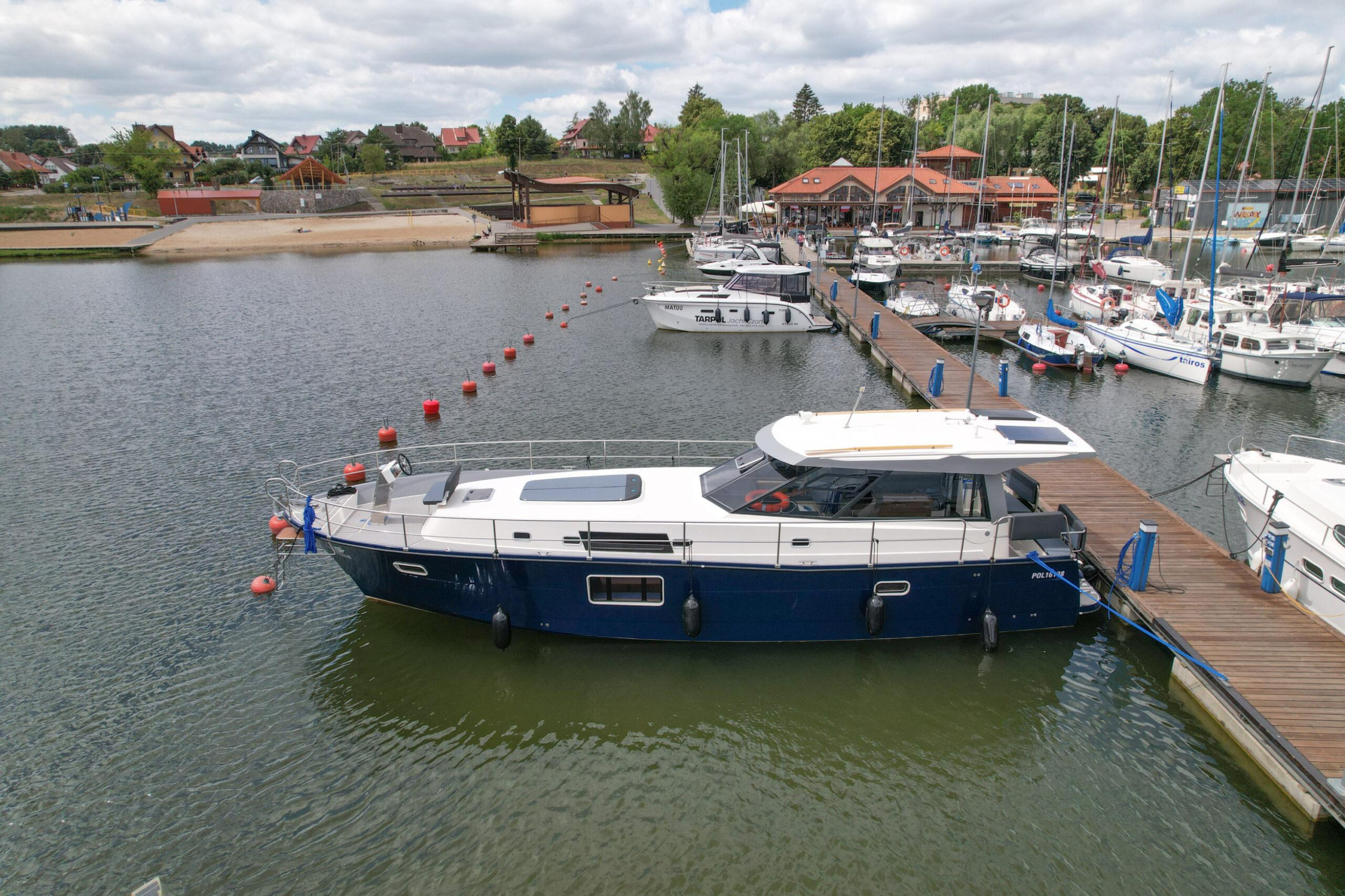 Nautika 1300 ROYAL — photo 9