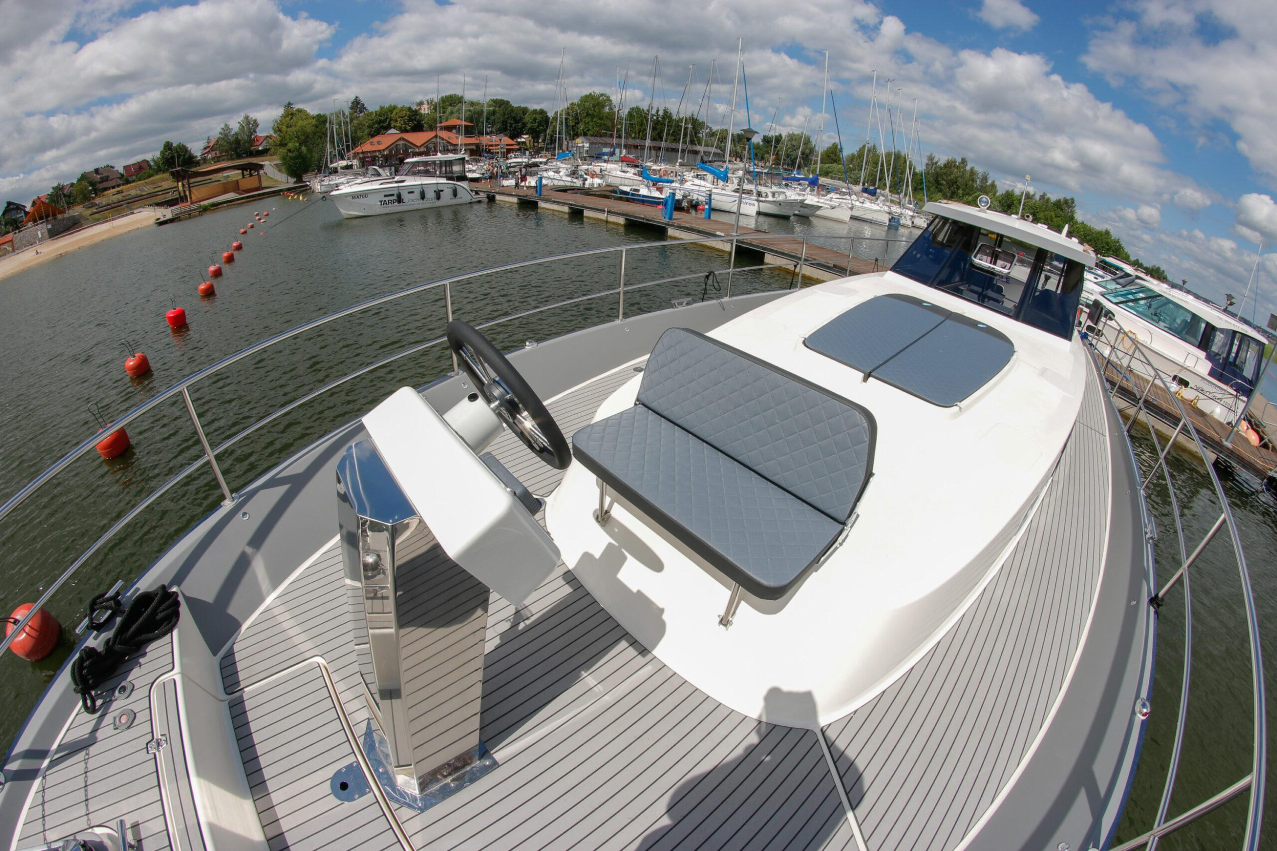 Nautika 1300 ROYAL — photo 35