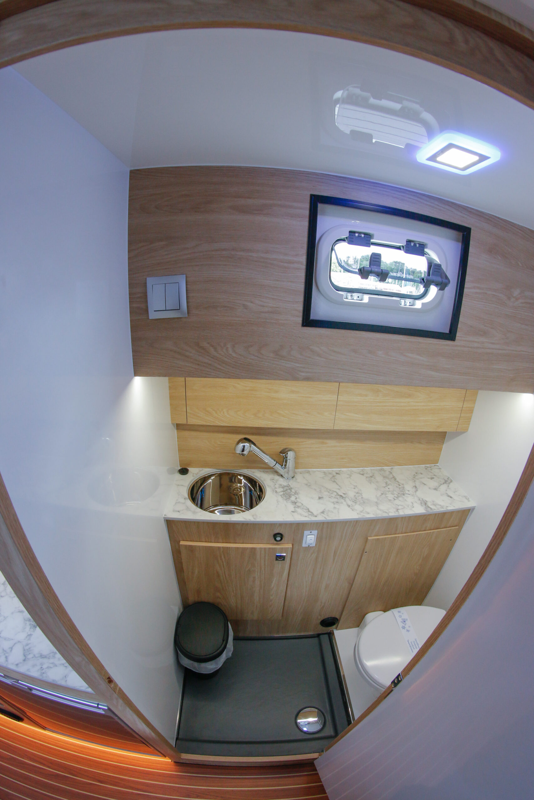 Nautika 1300 ROYAL — photo 38