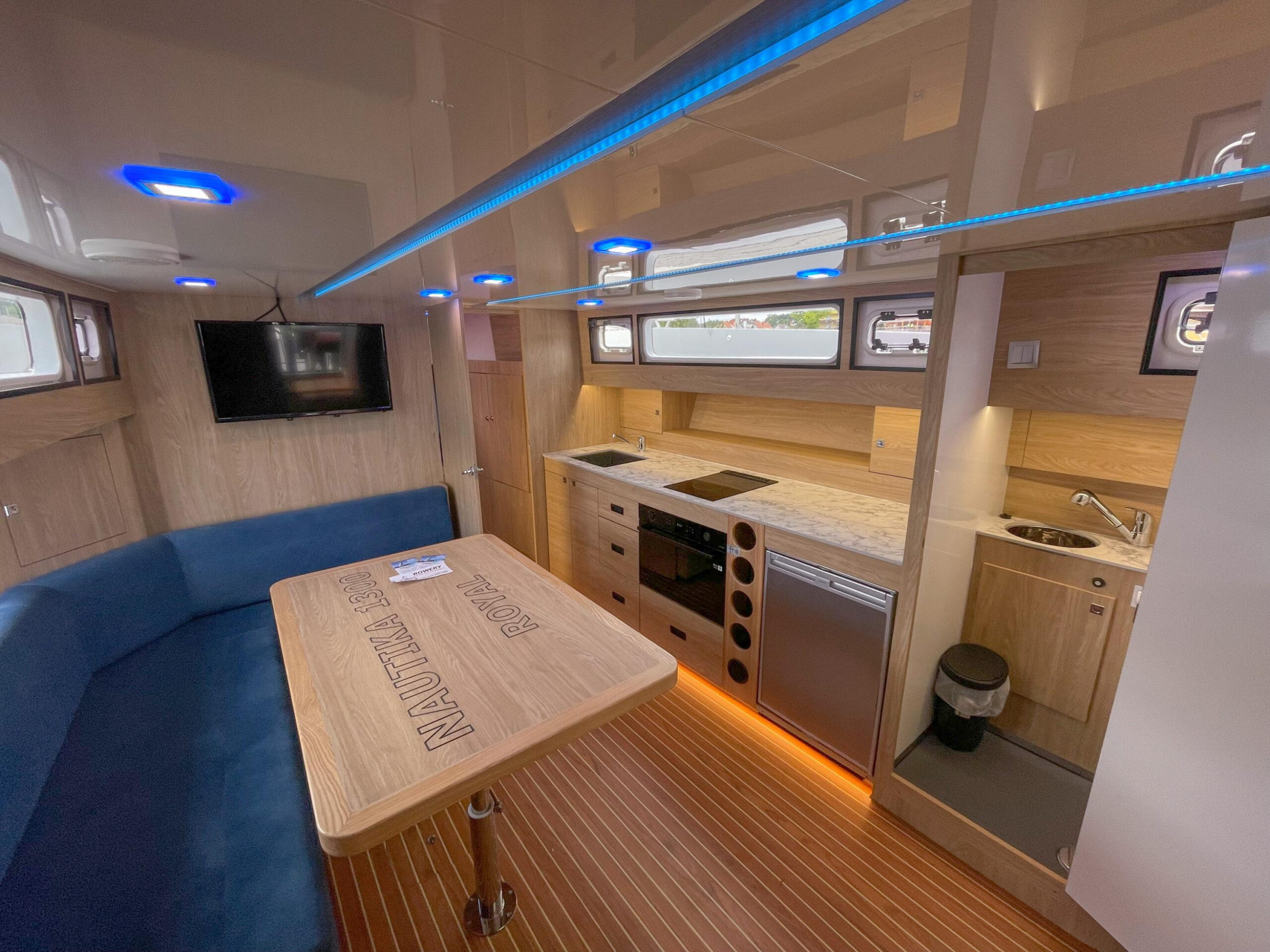 Nautika 1300 ROYAL — photo 14