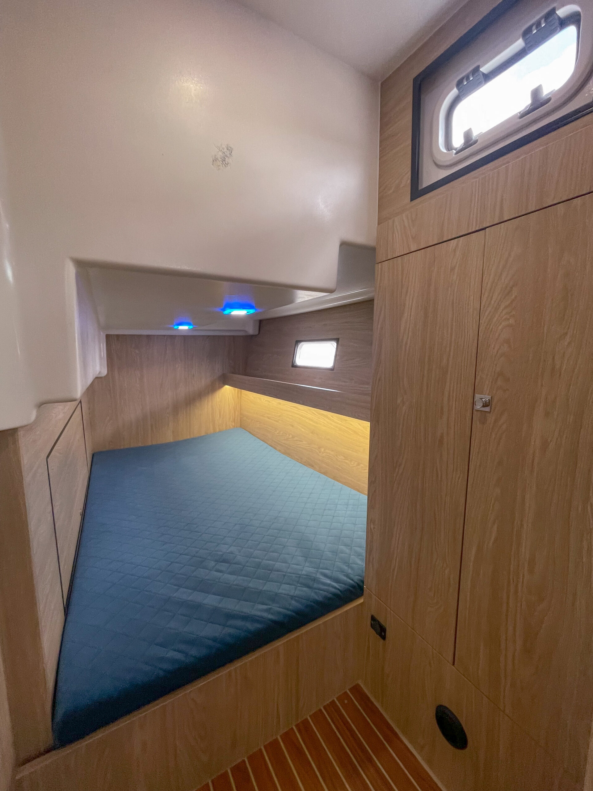 Nautika 1300 ROYAL — photo 11
