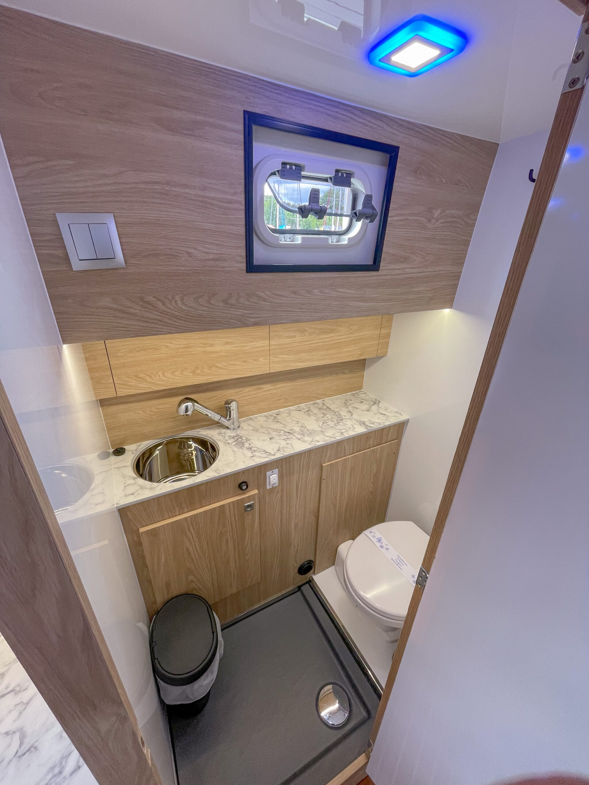 Nautika 1300 ROYAL — photo 16